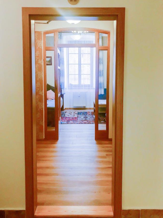 Golden Wood Apartments Plzeň Dış mekan fotoğraf