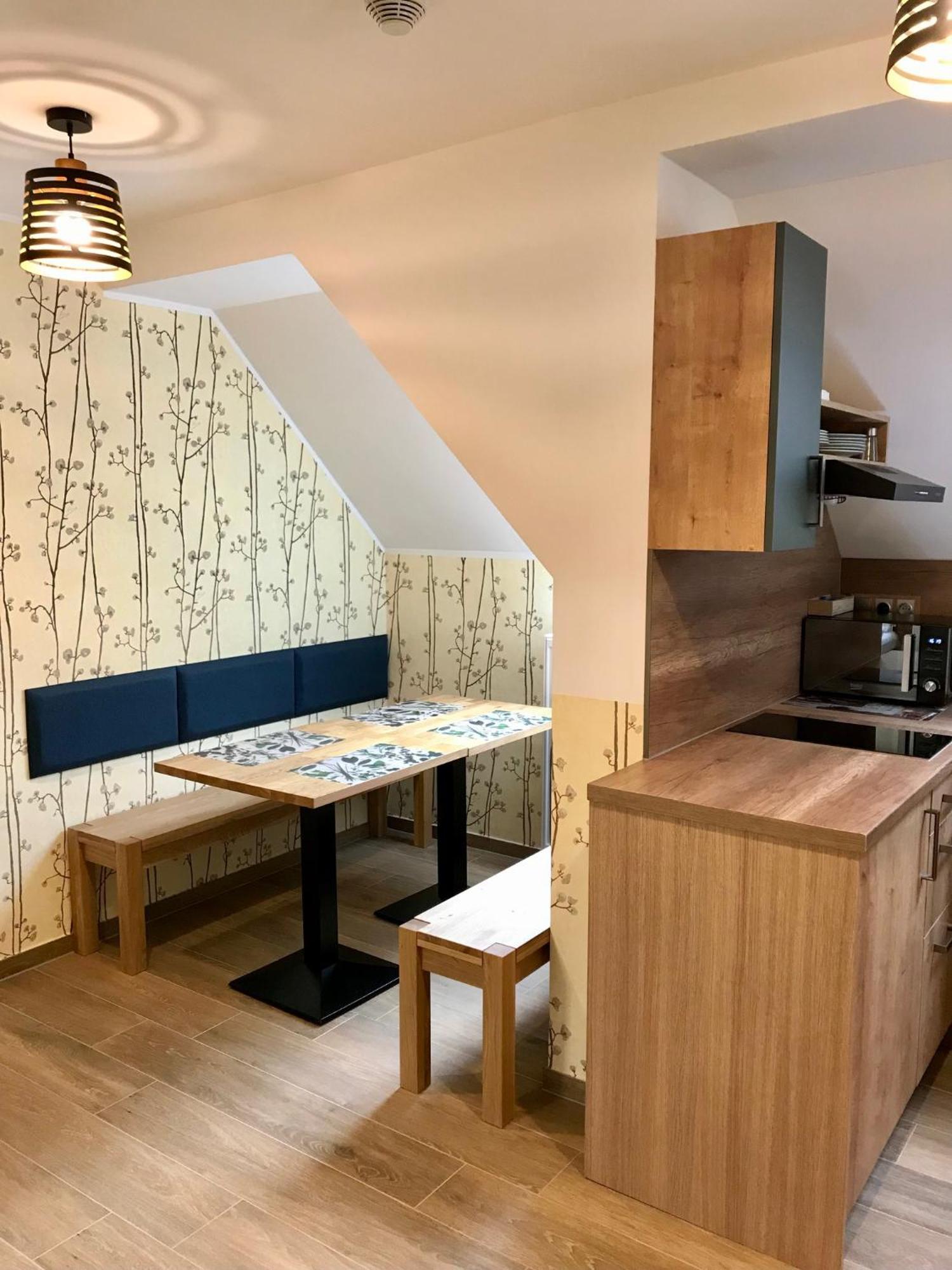 Golden Wood Apartments Plzeň Dış mekan fotoğraf