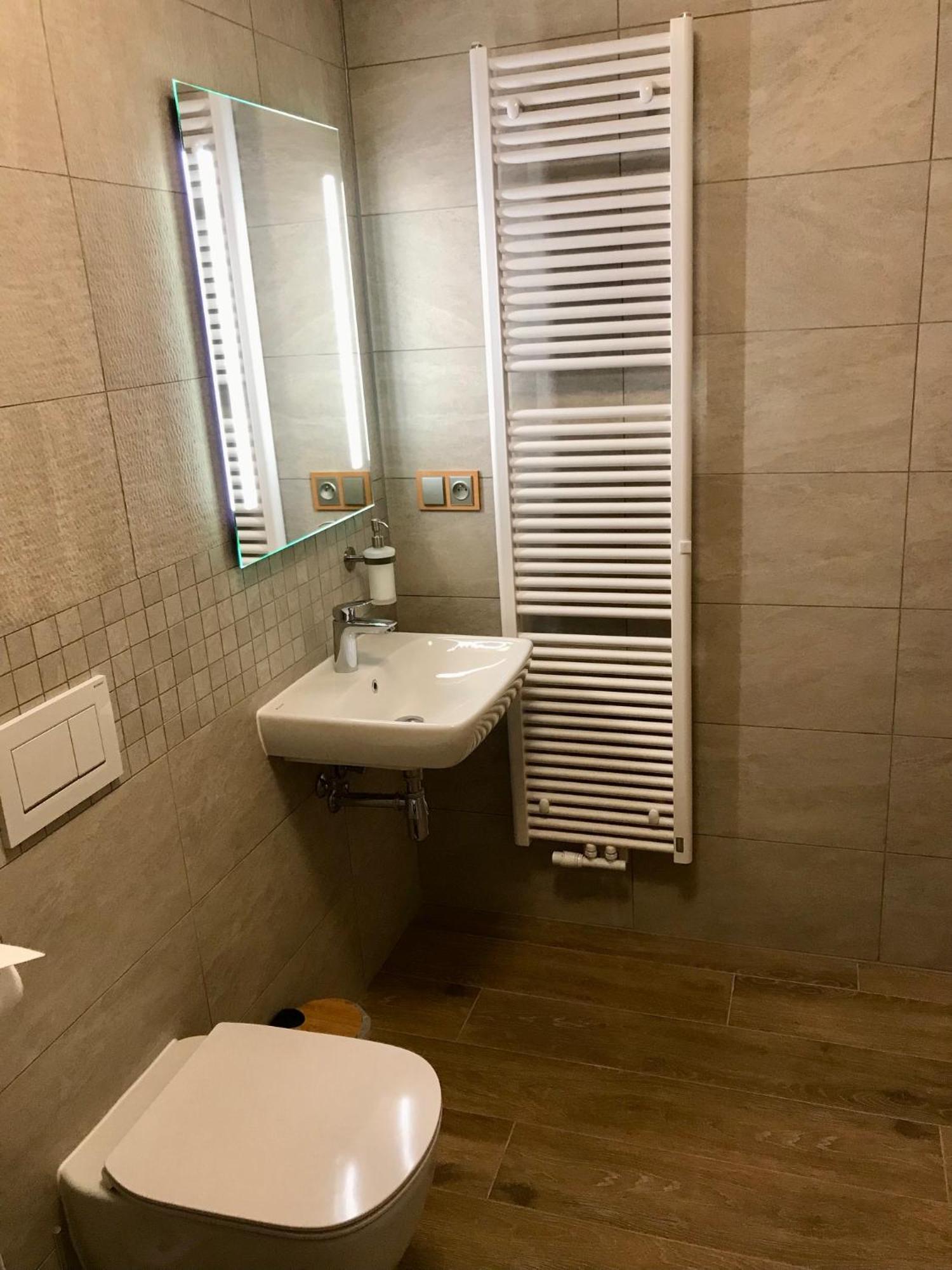 Golden Wood Apartments Plzeň Dış mekan fotoğraf