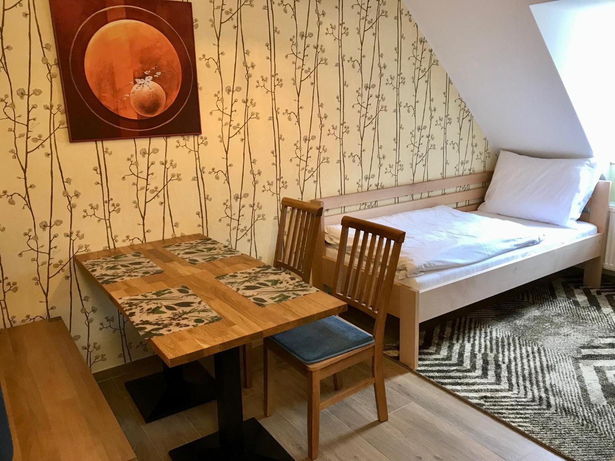 Golden Wood Apartments Plzeň Dış mekan fotoğraf